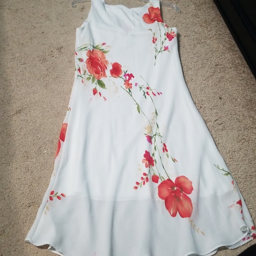 Elegant White Floral Printed Dress